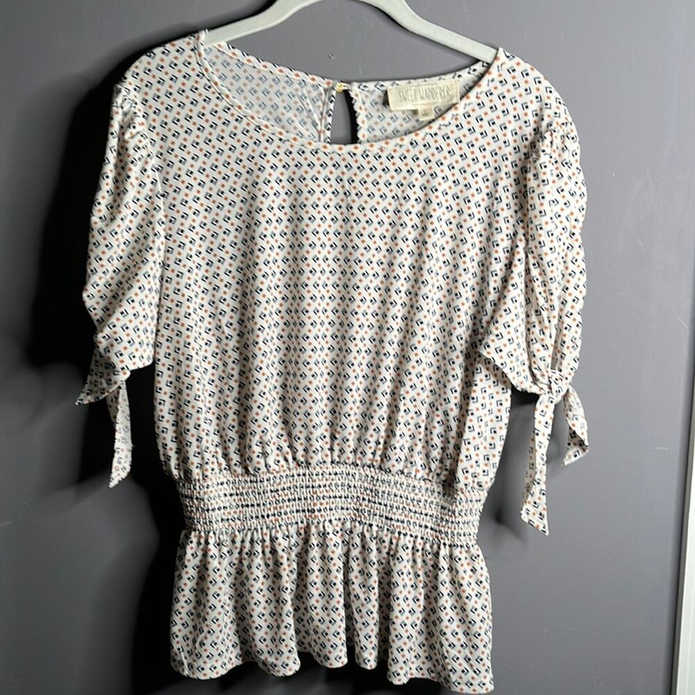 Sweet Wanderer Geometric Patterned Blouse Large